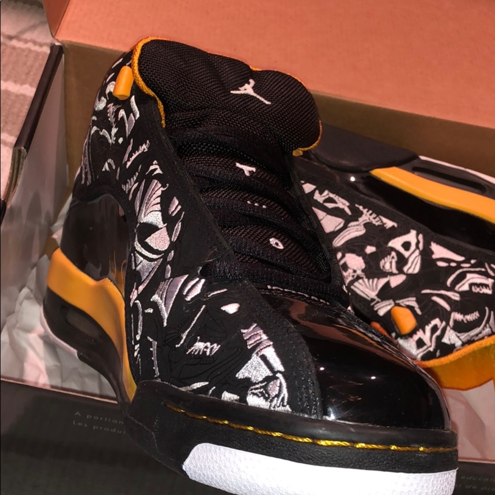 Air Jordan dub zero